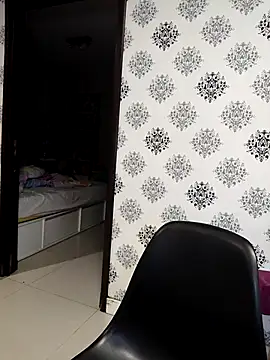 samilux5 online show from 03-18-25, 03:31