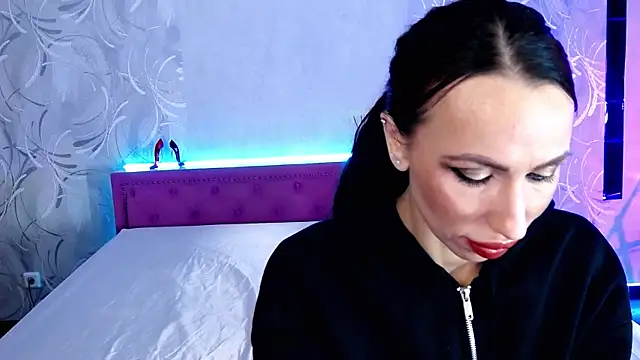 MeganLuxstar online show from 04-28-26, 02:27