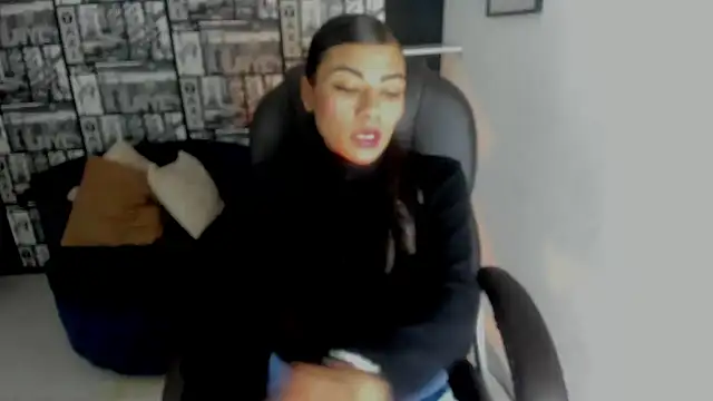 Lilithsabeth online show from 02-12-25, 02:56