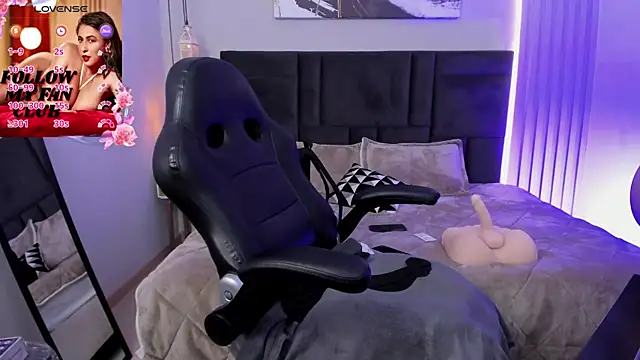 Tisha  lau online show from 09-13-25, 02:17