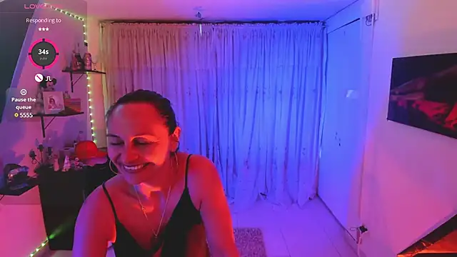 lollita 23  online show from 02-14-25, 10:47