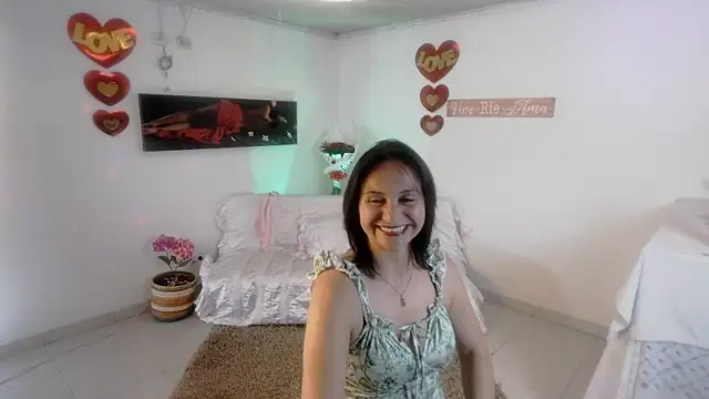 lollita 23  online show from 04-07-26, 08:20