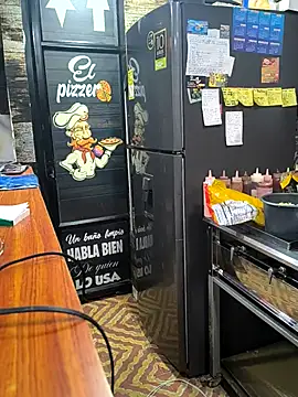 Snapshot of jennstudio93 chatting on 11-04-25, 07:18 jennstudio93 online show from 11-04-25, 07:18