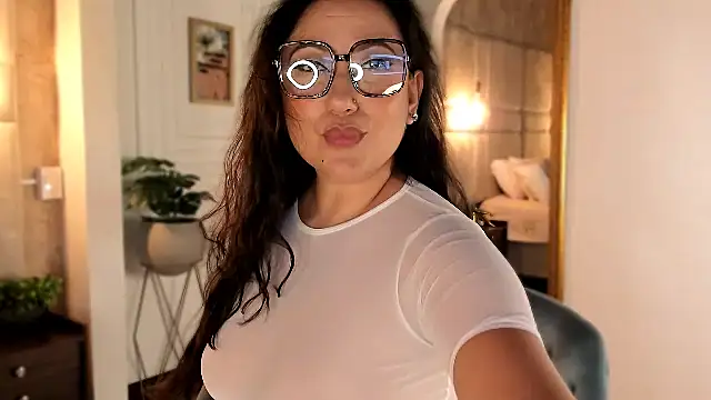 Victoria-Harper online show from 02-11-25, 12:37