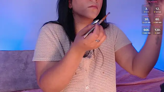 JulianaCastillo online show from 02-14-25, 08:31