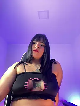 JulianaCastillo online show from 03-12-25, 08:08