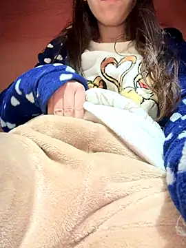 Snapshot of rossana99_ chatting on 12-01-24, 04:40 rossana99 online show from 12-01-24, 04:40