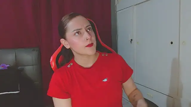 Snapshot of Noamartin_ chatting on 12-04-24, 11:57 Noamartin  online show from 12-04-24, 11:57