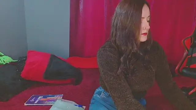 Snapshot of Noamartin_ chatting on 02-11-25, 11:01 Noamartin  online show from 02-11-25, 11:01