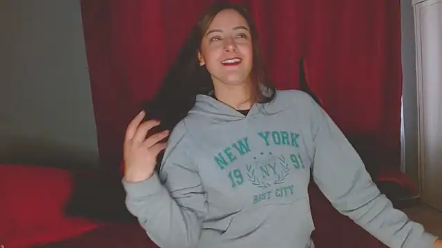 Snapshot of Noamartin_ chatting on 03-10-25, 11:06 Noamartin  online show from 03-10-25, 11:06