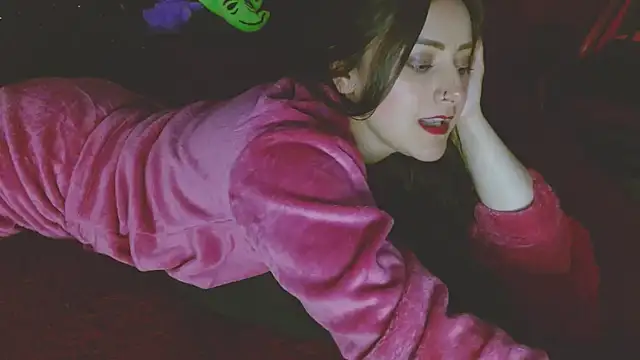 Snapshot of Noamartin_ chatting on 03-16-25, 04:30 Noamartin  online show from 03-16-25, 04:30