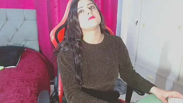 Snapshot of Noamartin_ chatting on 09-24-25, 10:35 Noamartin  online show from 09-24-25, 10:35