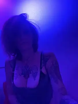 renegade vyxxen online show from 02-12-25, 11:40