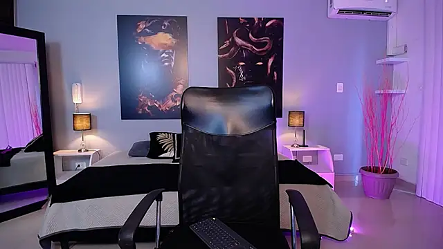 JasmineCampbell  online show from 09-09-25, 08:19