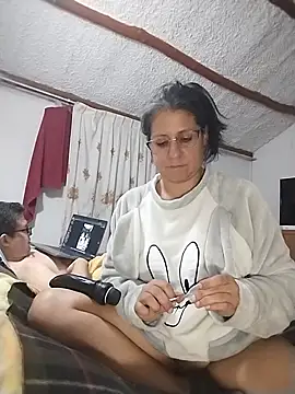 Snapshot of LucifernandaSw chatting on 01-10-25, 04:54 LucifernandaSw online show from 01-10-25, 04:54