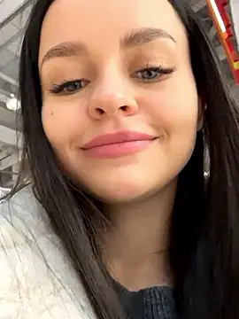 Snapshot of AngelinaTeller chatting on 12-04-24, 12:14 AngelinaTeller online show from 12-04-24, 12:14