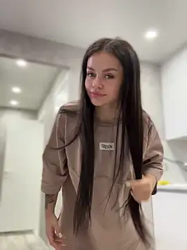 Snapshot of AngelinaTeller chatting on 12-15-24, 02:19 AngelinaTeller online show from 12-15-24, 02:19