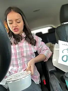 Snapshot of AngelinaTeller chatting on 01-02-25, 07:23 AngelinaTeller online show from 01-02-25, 07:23