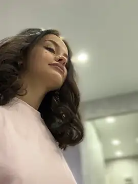 Snapshot of AngelinaTeller chatting on 01-08-25, 02:14 AngelinaTeller online show from 01-08-25, 02:14