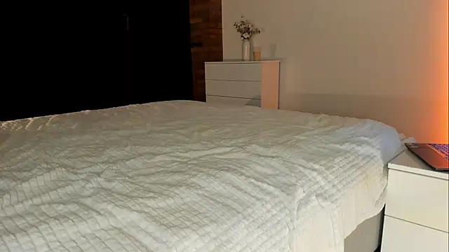 Rachel Rey online show from 11-03-25, 06:31