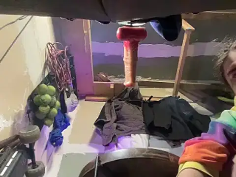 Snapshot of Blazedsurfer30 chatting on 03-09-25, 10:52 Blazedsurfer30 online show from 03-09-25, 10:52