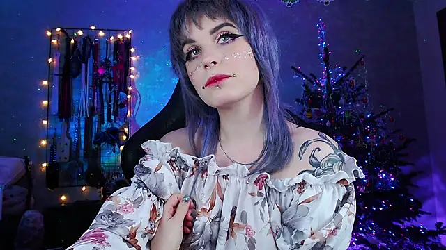 Unholy Eva online show from 12-30-24, 11:17