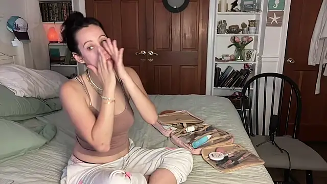 cutelittlemama0418 online show from 09-25-25, 12:20