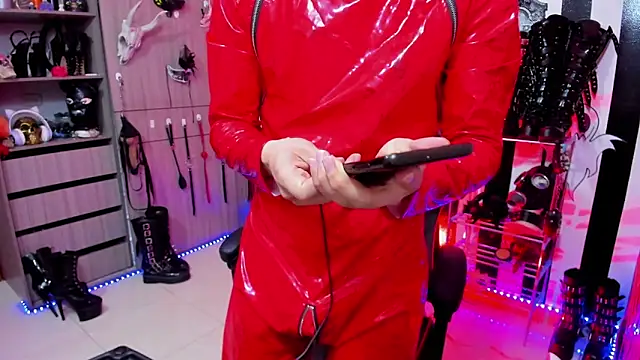 Snapshot of daven56 chatting on 02-25-25, 01:28 daven56 online show from 02-25-25, 01:28