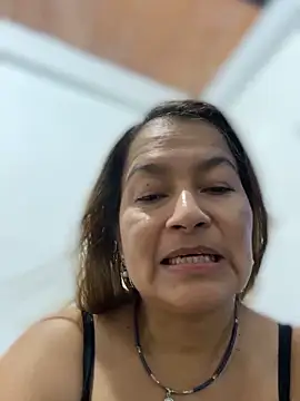 Snapshot of Jlo_69 chatting on 04-25-26, 03:31 Jlo 69 online show from 04-25-26, 03:31