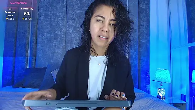 Amareto  online show from 03-22-26, 10:40