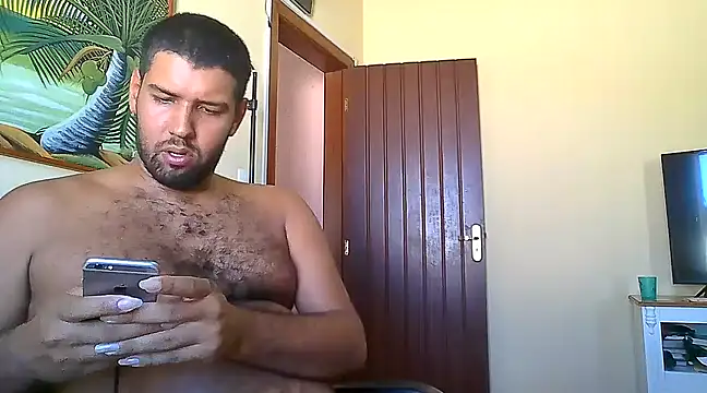 Snapshot of Luksmen chatting on 02-25-25, 04:10 Luksmen online show from 02-25-25, 04:10