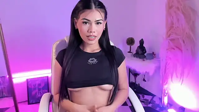 SakuraKato online show from 12-19-24, 05:40