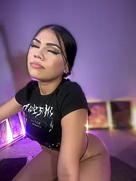 SakuraKato online show from 01-21-25, 02:54