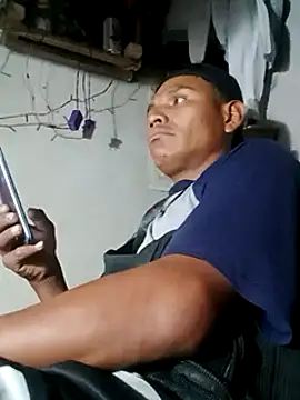 Moreno1813 online show from 03-20-25, 04:40