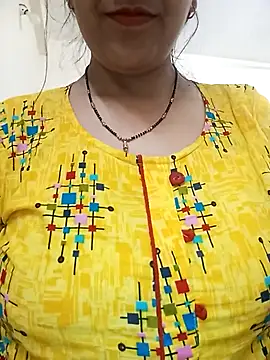 Hot-Shivani online show from 02-11-26, 07:52