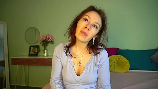 HaileyMoonn online show from 03-18-25, 04:26