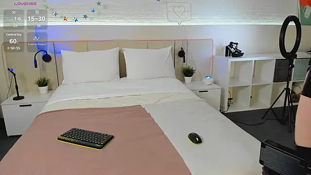 Snapshot of BelovedRuby chatting on 03-14-25, 03:59 BelovedRuby online show from 03-14-25, 03:59