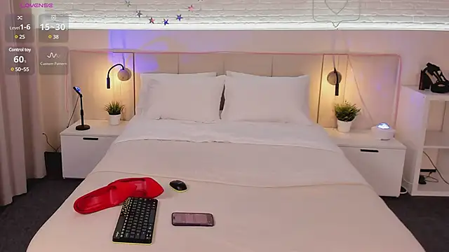 Snapshot of BelovedRuby chatting on 03-19-25, 08:34 BelovedRuby online show from 03-19-25, 08:34