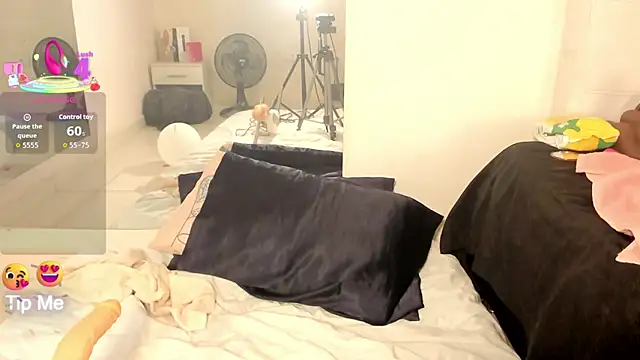 caryn johnson online show from 10-29-25, 01:02