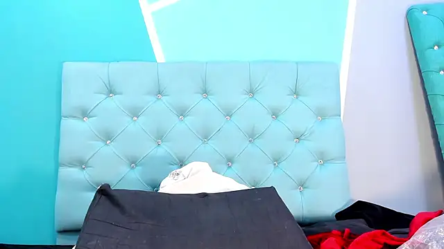 Snapshot of AlondraFerri1 chatting on 01-28-25, 09:41 AlondraFerri1 online show from 01-28-25, 09:41