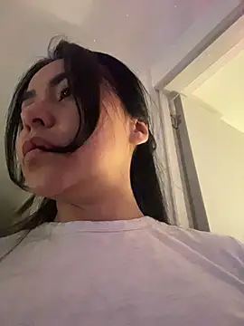 Snapshot of PetitLumiere chatting on 11-30-25, 11:09 PetitLumiere online show from 11-30-25, 11:09