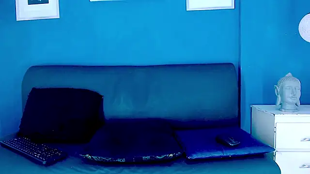 Snapshot of ricky_vill_ chatting on 01-04-25, 10:05 ricky vill online show from 01-04-25, 10:05