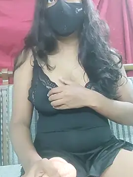 Snapshot of Kunchiii chatting on 11-18-25, 04:33 Kunchiii online show from 11-18-25, 04:33