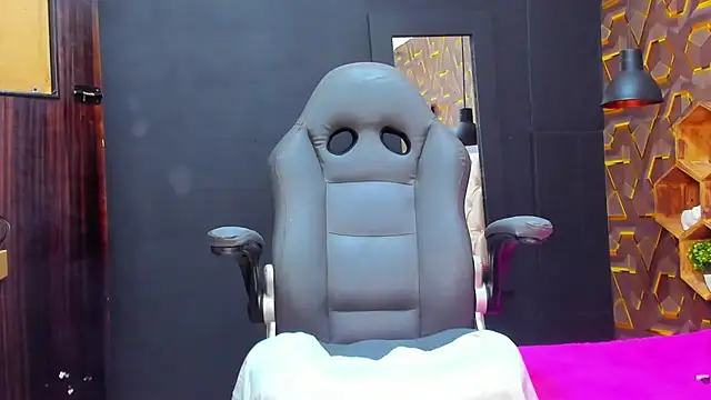 deyy madissonn online show from 01-11-25, 09:57