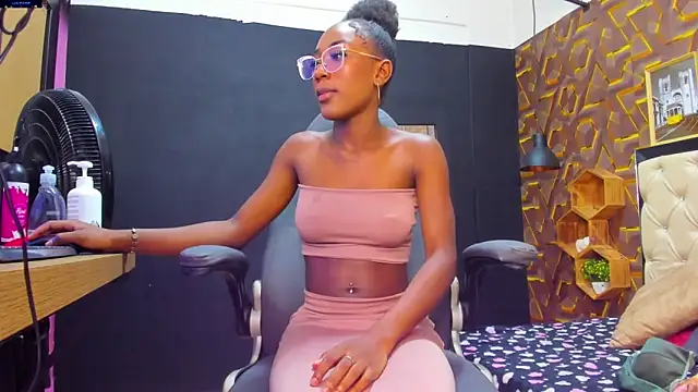 deyy madissonn online show from 01-23-25, 08:24