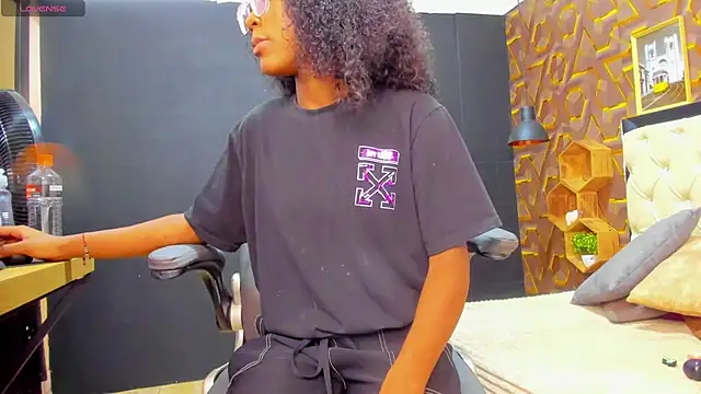 deyy madissonn online show from 01-29-25, 07:11