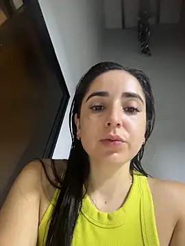 Victoria-And1 online show from 04-16-26, 12:33