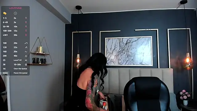 kira moon   online show from 09-29-25, 09:19