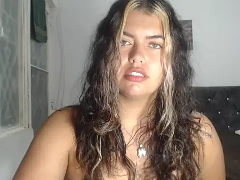 sweetkitty 16 online show from 10-02-25, 11:23