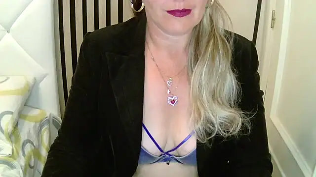 xxNoeliaxx online show from 03-30-26, 06:47